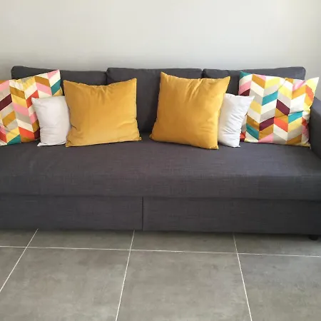 Bodrum-turgutreis Merkezde Plaja 50 Metre Uzaklikta 1 Ve 2 Numarali Daireler Apartmán *