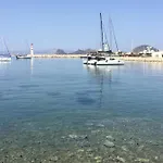 Bodrum-turgutreis Merkezde Plaja 50 Metre Uzaklikta 1 Ve 2 Numarali Daireler Appartamento Bodrum
