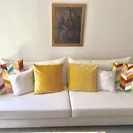 Bodrum-turgutreis Merkezde Plaja 50 Metre Uzaklikta 1 Ve 2 Numarali Daireler Bodrum