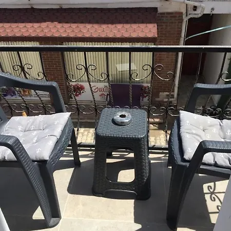 아파트 Bodrum-turgutreis Merkezde Plaja 50 Metre Uzaklikta 1 Ve 2 Numarali Daireler