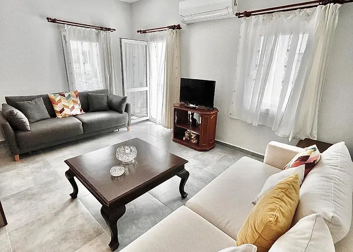Appartement Bodrum-turgutreis Merkezde Plaja 50 Metre Uzaklikta 1 Ve 2 Numarali Daireler *