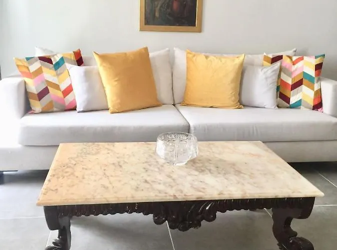 Bodrum-turgutreis Merkezde Plaja 50 Metre Uzaklikta 1 Ve 2 Numarali Daireler Appartement Bodrum